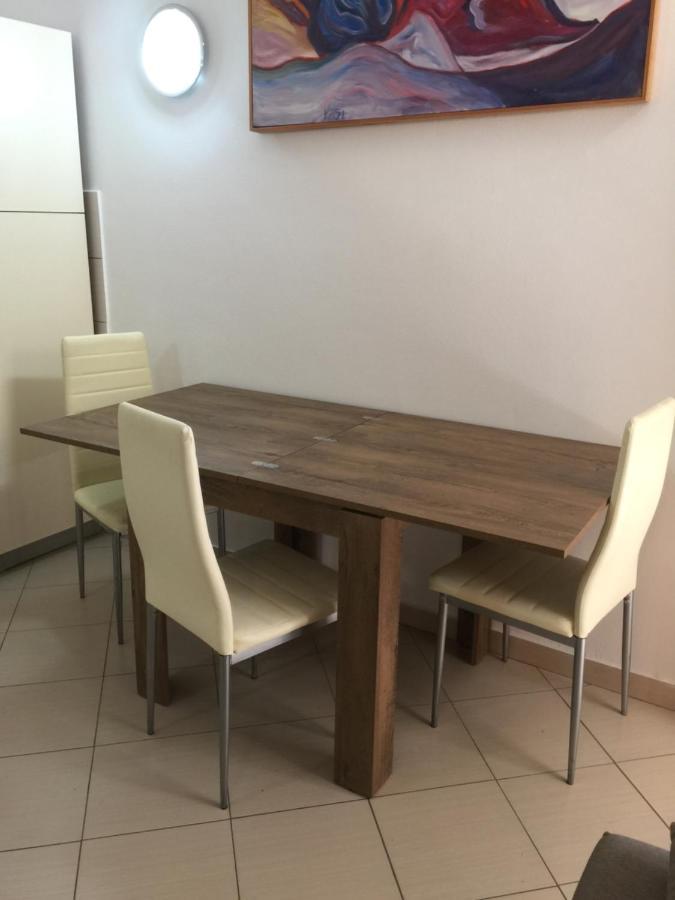 Apartma 伊佐拉 外观 照片